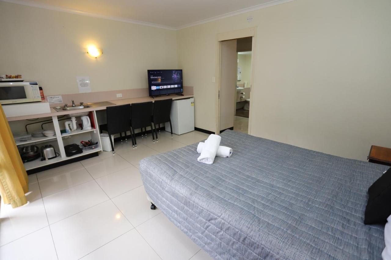 Miners Lodge Motor Inn Mackay Exterior photo