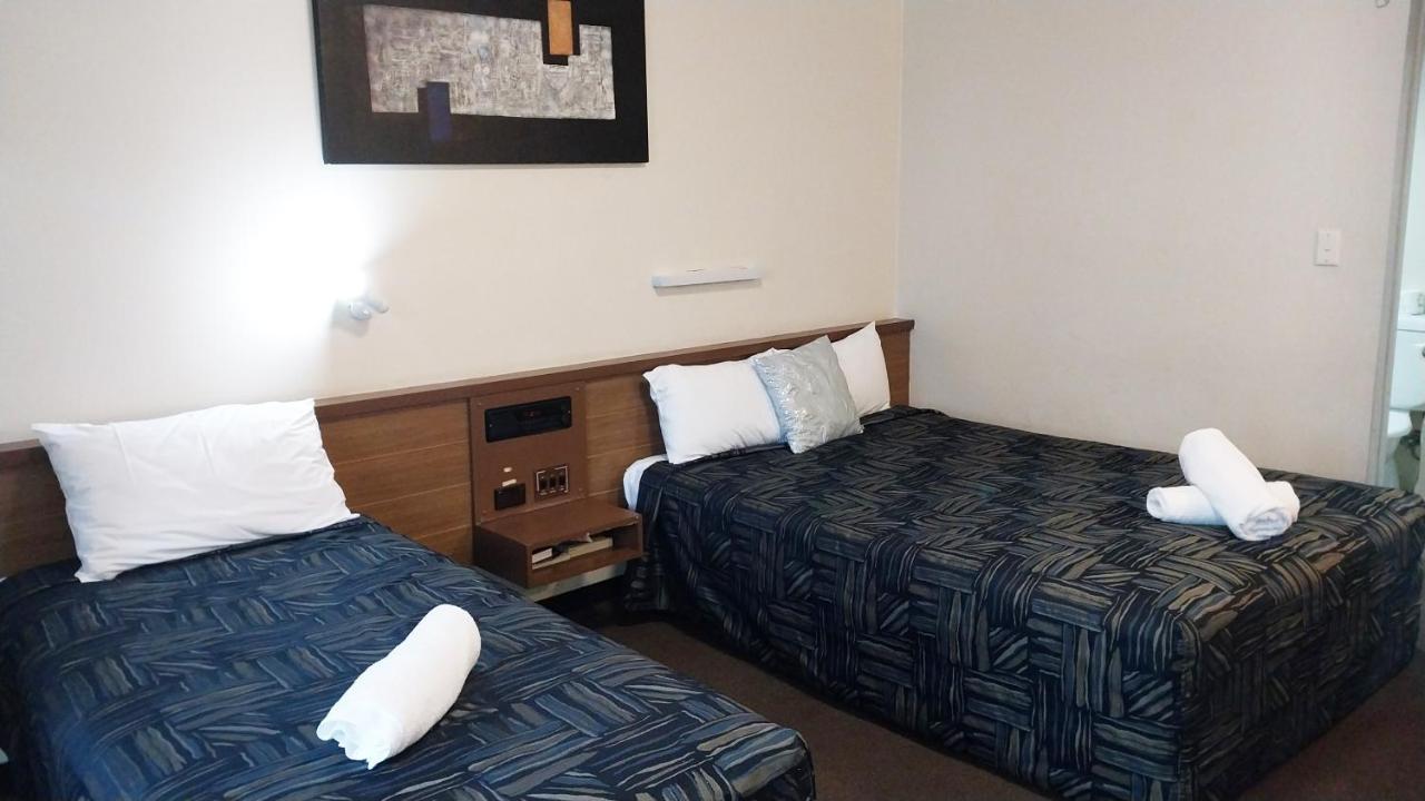 Miners Lodge Motor Inn Mackay Exterior photo