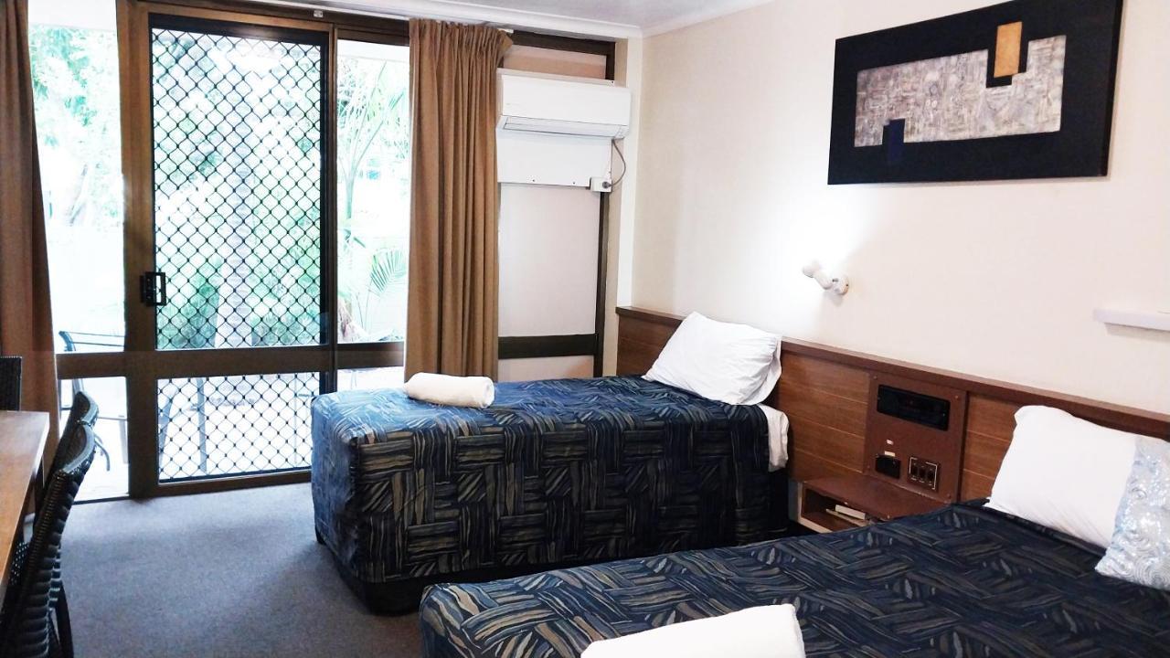 Miners Lodge Motor Inn Mackay Exterior photo