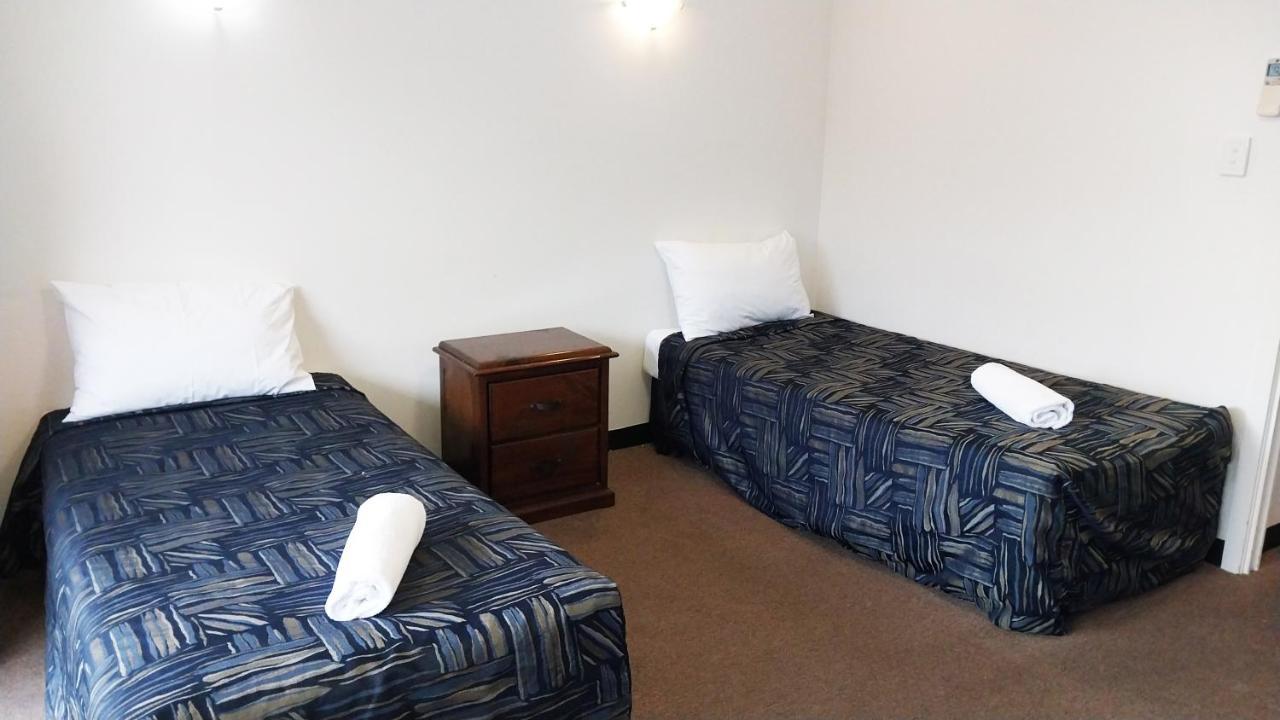 Miners Lodge Motor Inn Mackay Exterior photo