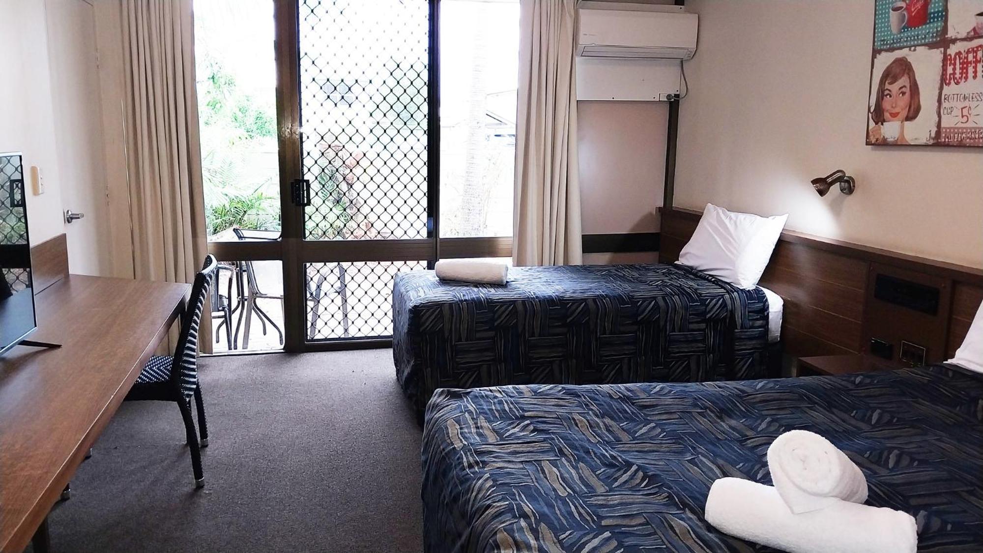 Miners Lodge Motor Inn Mackay Exterior photo